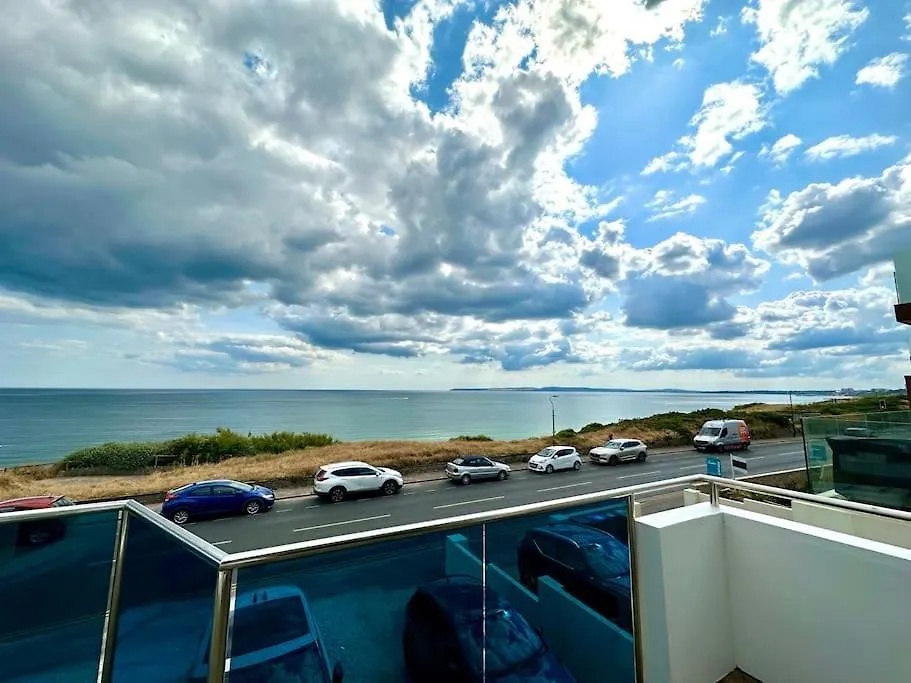 Seaside Panorama Retreat: Beachfront Comfort for Four Bournemouth United Kingdom